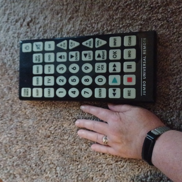 FREE Funny huge remote - Picture 3 of 3